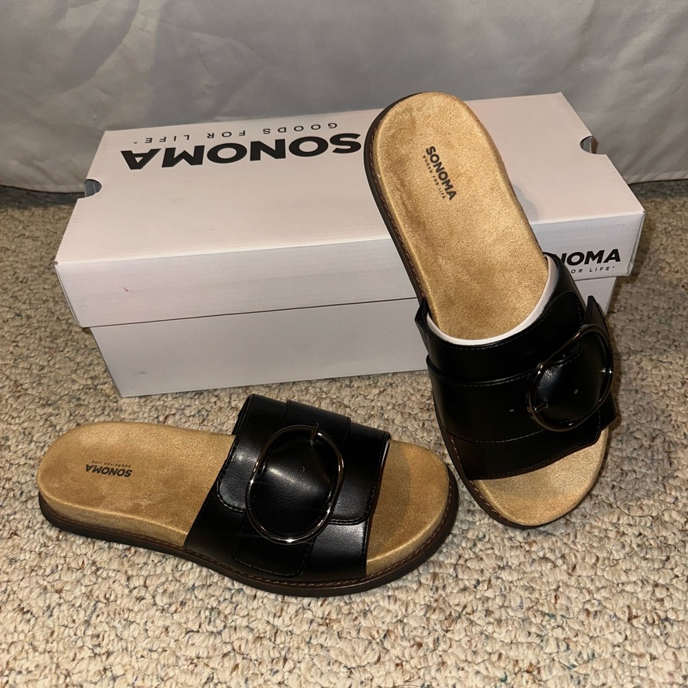 Sonoma Black and Tan Slide Sandals